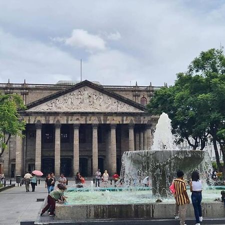 Departamento En El Corazon De Guadalajara Apartman Kültér fotó